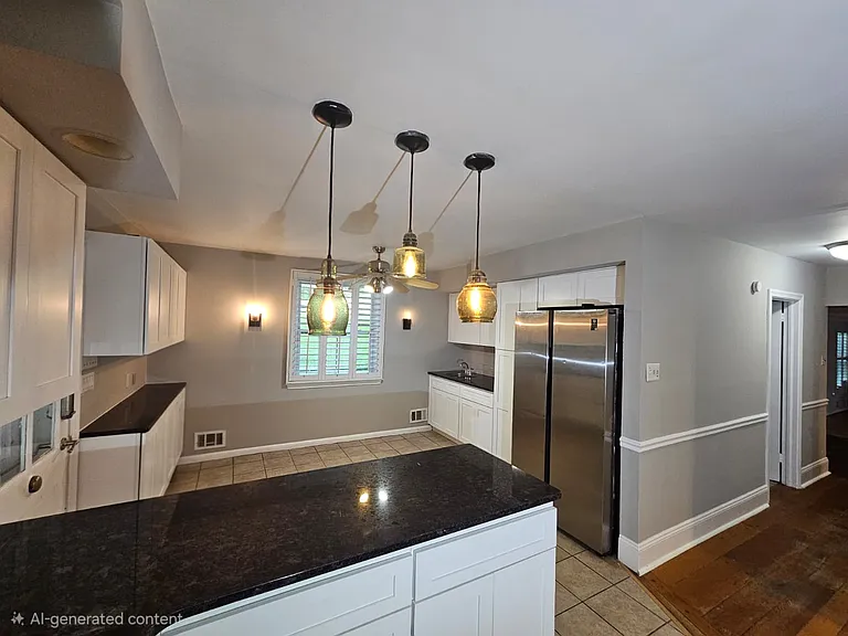 400 Marple Rd — Photo 3