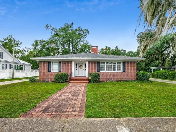 605 Beaty St., Conway, SC 29526