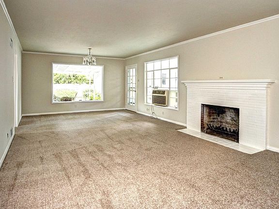 3rd image of 13813 Saratoga Vista Ave