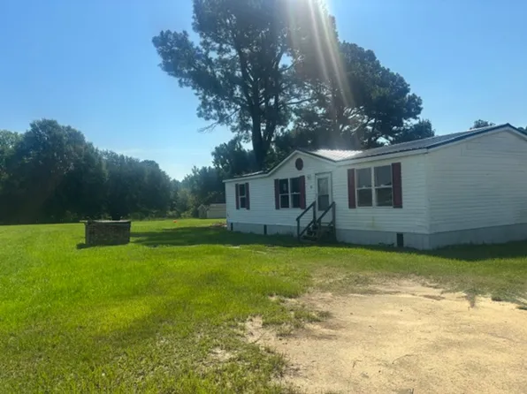8967 Roseboro Hwy, Roseboro, NC 28382