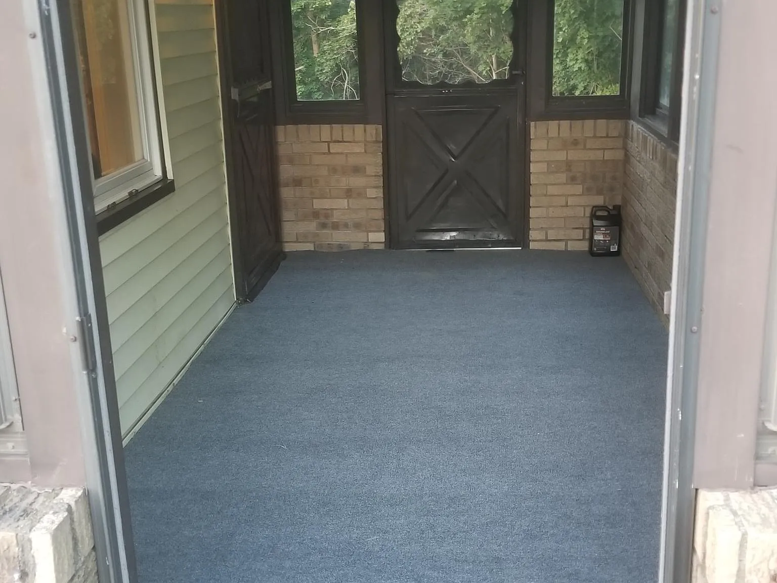 2 bed, 1.5 bath, $900 — Photo 2