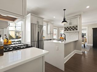 504 Main St #1, Watertown, MA 02472