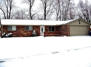 6536 Larcomb Dr, Dayton, OH 45424