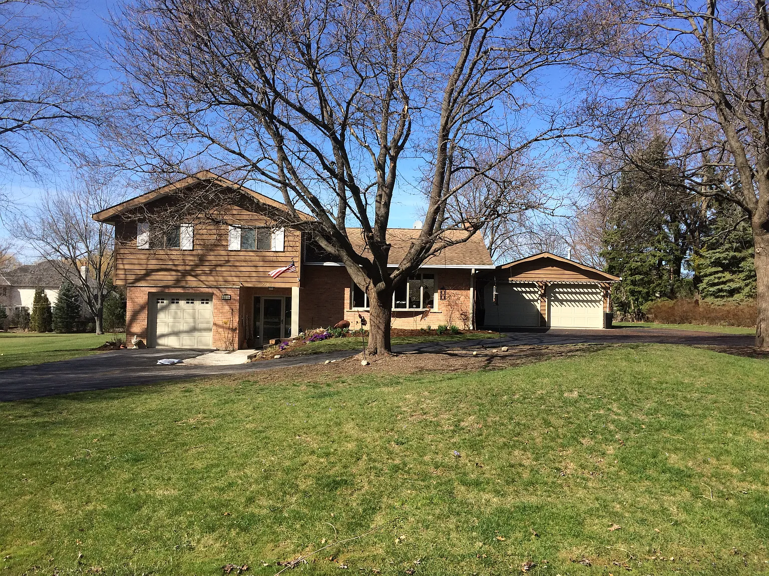 2288 Shannondale Dr photo 1
