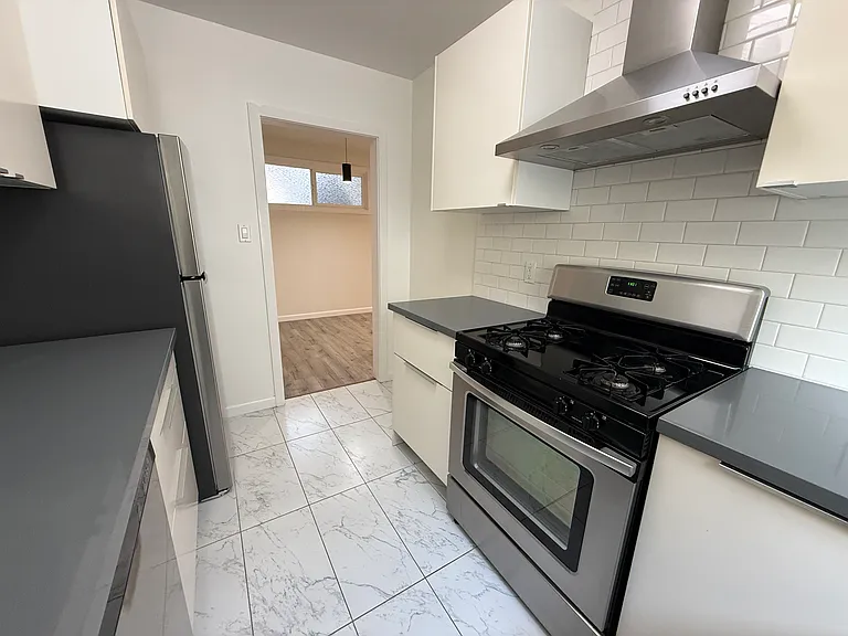 8533 Cashio St #2 — Photo 9