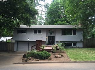 5055 SW Dawn St, Lake Oswego, OR 97035
