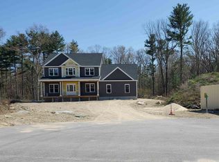 3 Hemlock Ln, Franklin, MA 02038