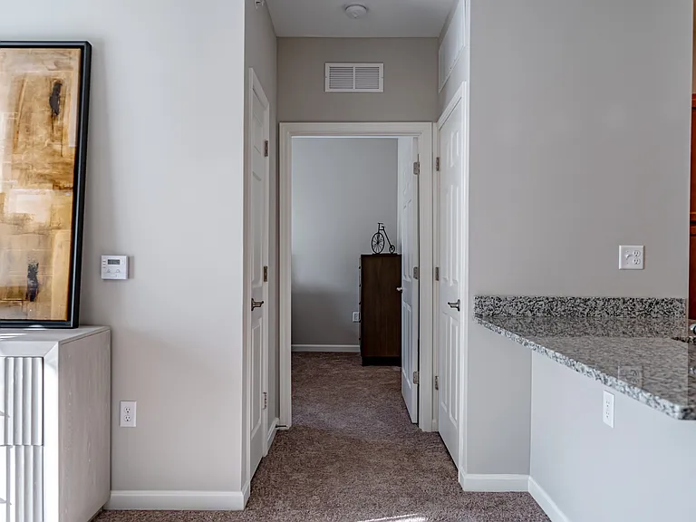 Saddlebred Park Apartments — Photo 29