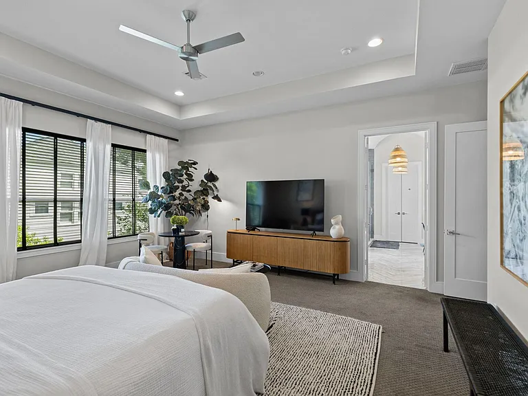 2518 Southgate Blvd — Photo 34