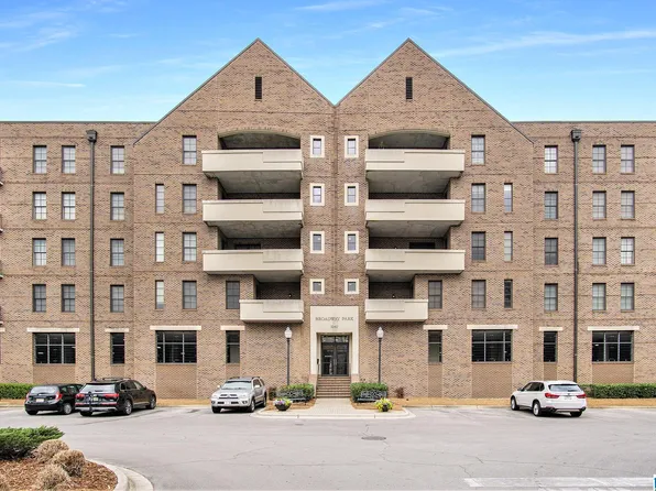 1040 Broadway Park Unit 230, Birmingham, AL 35209