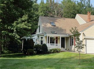 17 Cambridge Ct, Kennebunk, ME 04043