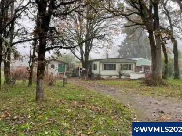 1894 Oak St SE, Jefferson, OR 97352