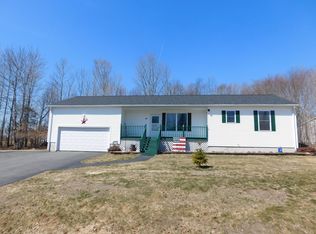 10 Bruce Road, Corinth, ME 04427