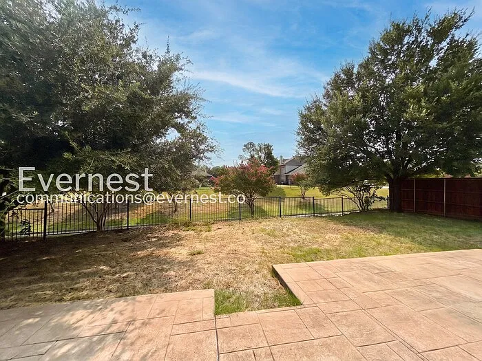 6458 Riverside Dr — Photo 26