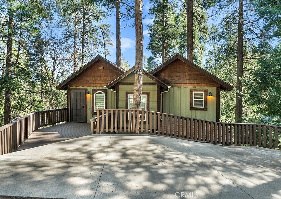 1st image of 23988 Scenic Dr