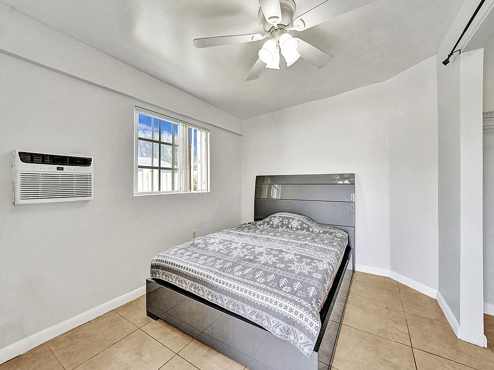 Bright and open efficiency space with natural light.