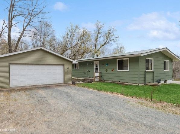 904 N Washington St, Saint Croix Falls, WI 54024