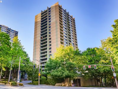 111 SW Harrison St APT 19E, Portland, OR, 97201