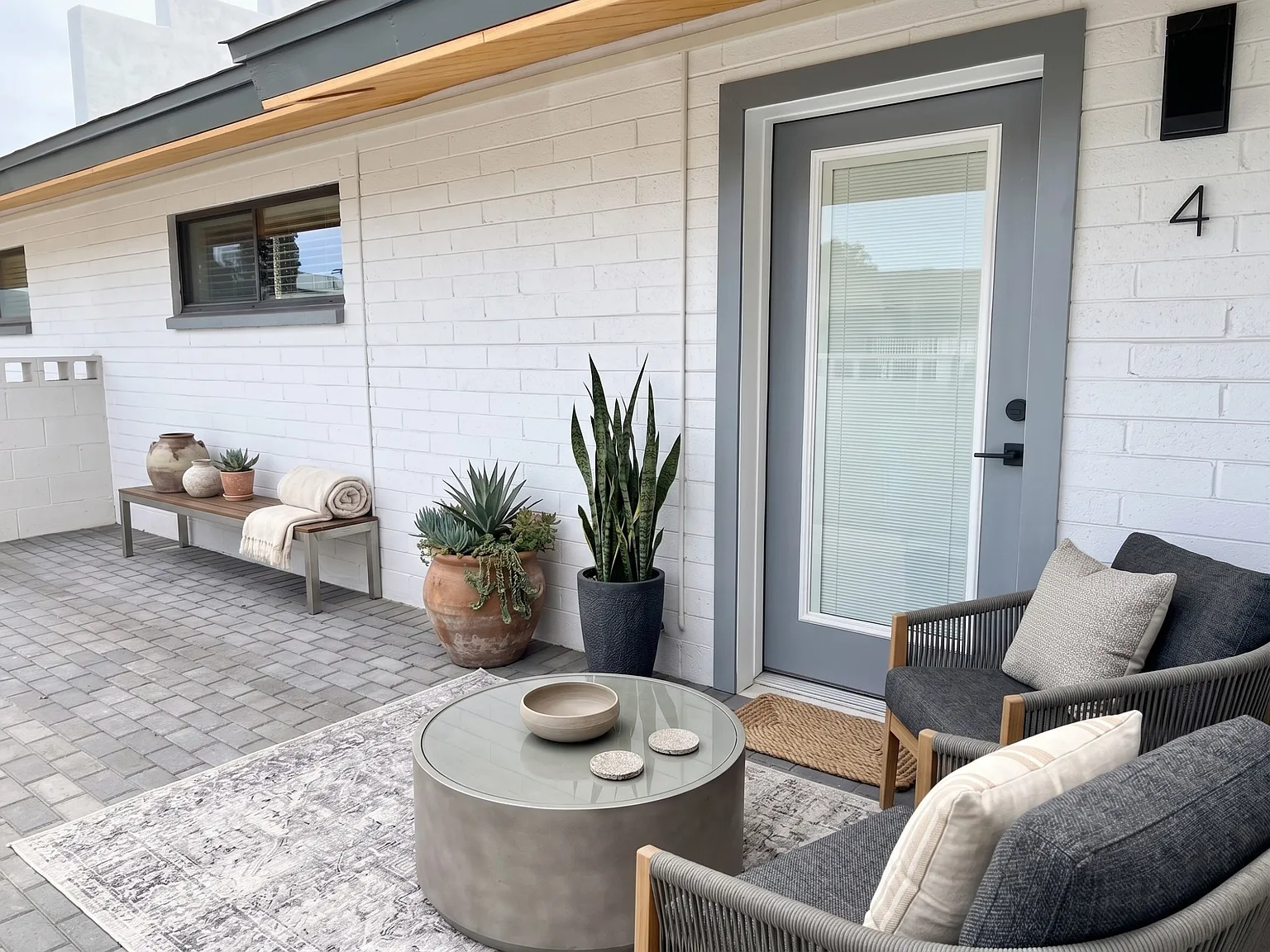 2 bed, 960 sqft, $1,795 — Photo 3