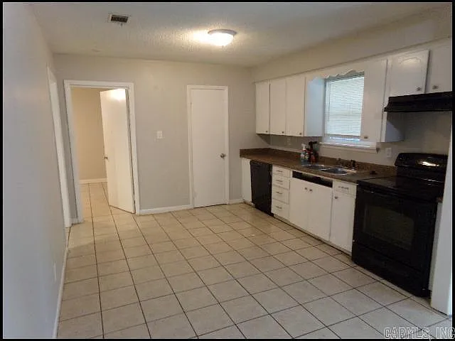 9200 Tedburn Cir — Photo 4
