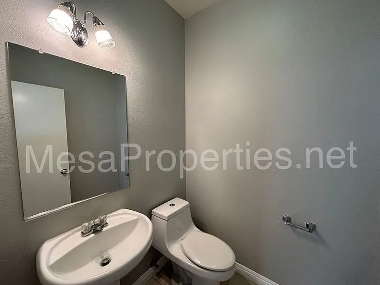 16740 Inverrary Way — Photo 4