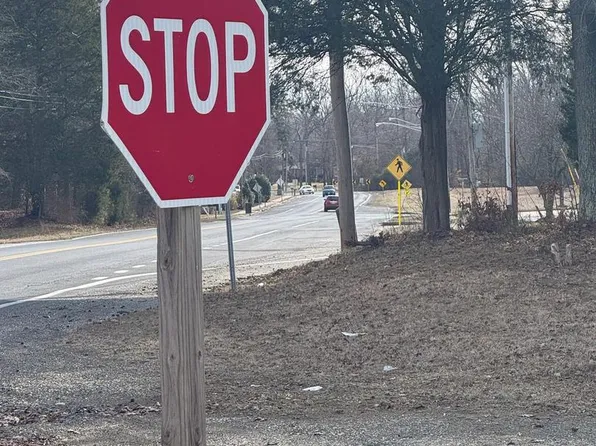 241 Washington Ave, La Plata, MD 20646