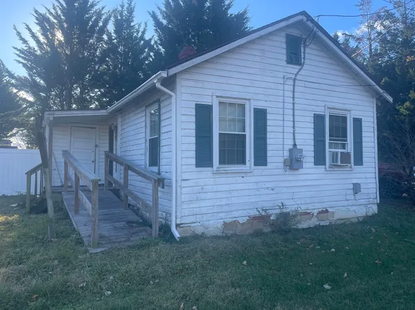 357.5 Market Ave, Waynesboro, VA 22980