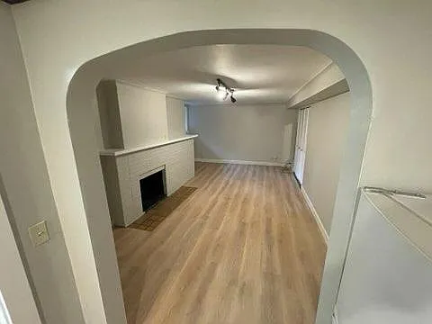 921 W Kalamazoo Ave #9