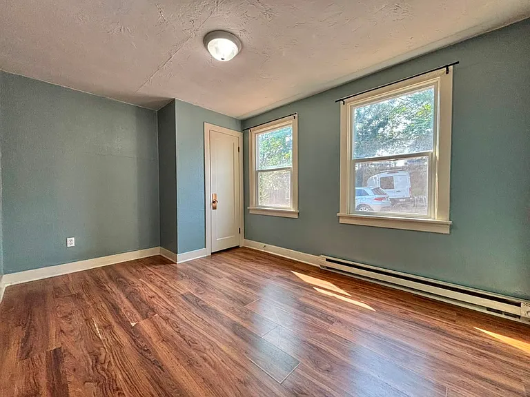 1635 W Pacific Ave #A — Photo 9