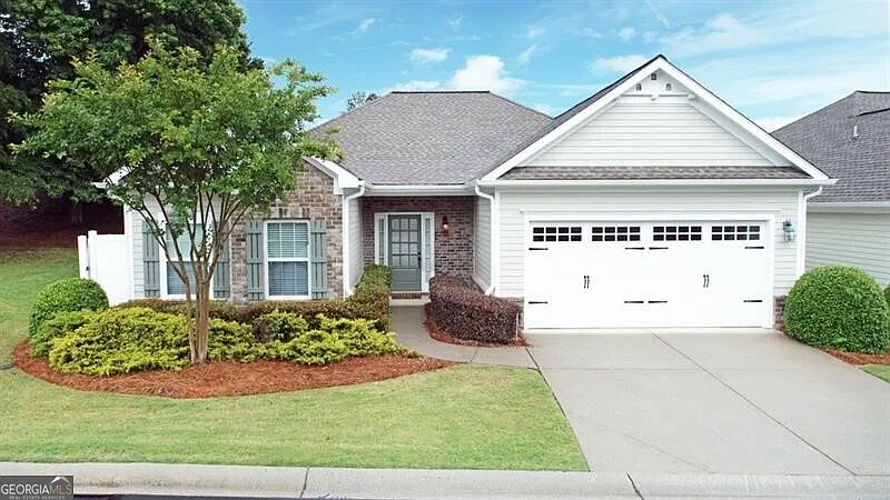 131 Abbey Cir photo 1