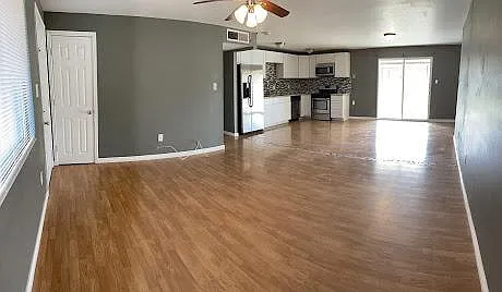 3631 E Captain Dreyfus Ave — Photo 3