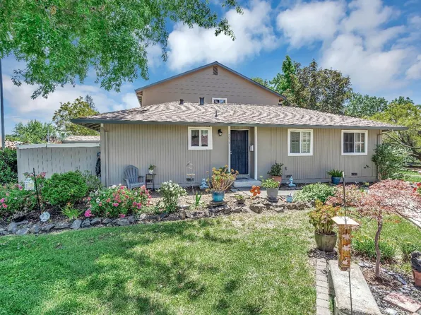 5028 Charmian Drive, Santa Rosa, CA 95409
