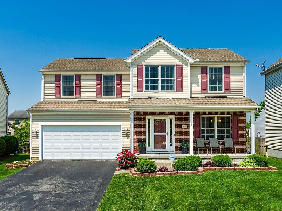 1st image of 729 Lilly Landing Ln