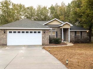 210 Sand Pine Dr, Midway, FL 32343