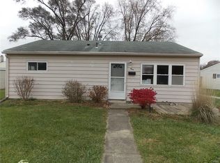 3 Regina Dr, Fairborn, OH 45324