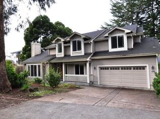 1250 Sunshine Valley Rd, Moss Beach, CA 94038
