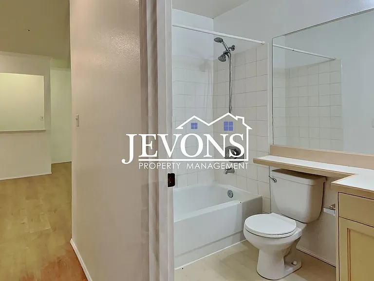 25235 SE Klahanie Blvd #P102 — Photo 13