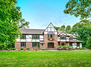 52 Big Spring Rd, Tewksbury Township, NJ 07830