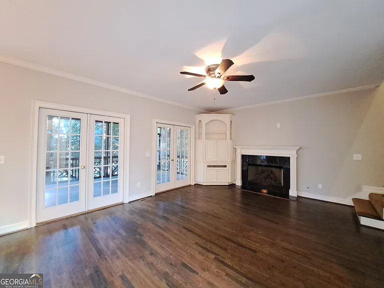 2242 Lenox Walk NE — Photo 22