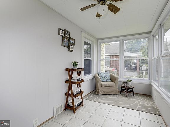 2nd image of 207 Crabb Ave