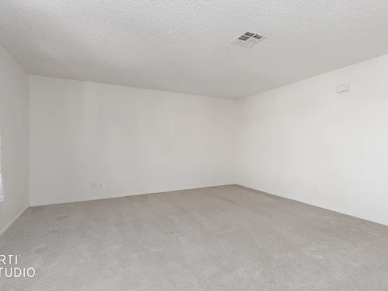 403 Mesa Blvd #202 — Photo 10