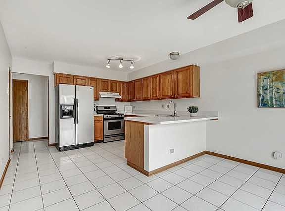 4th image of 1408 S Pembroke Dr