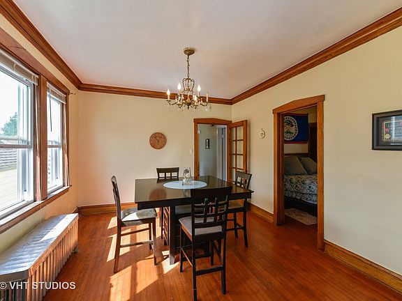 3rd image of 2326 N Menard Ave
