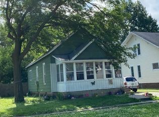 216 N 22nd St, Mattoon, IL 61938