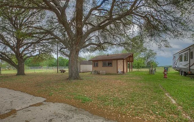 1010 Country Oak Dr — Photo 26