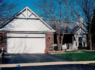 1102 Dorchester Ln, Bartlett, IL 60103