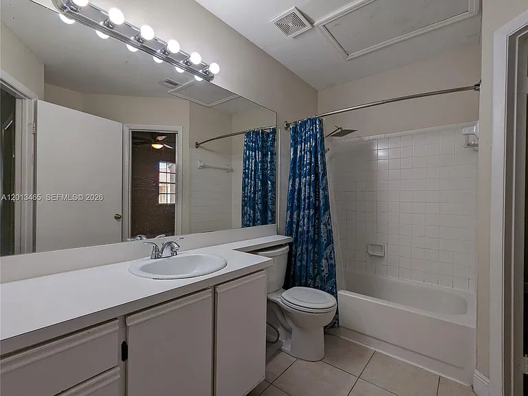 18308 NW 68th Ave #D — Photo 8