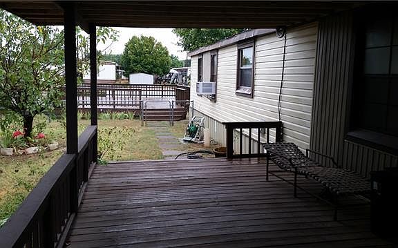 4th image of 6613 Christa Ct