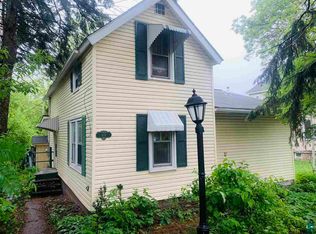 418 E 8th St, Duluth, MN 55805