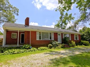 2102 E 7th St, Lumberton, NC 28358